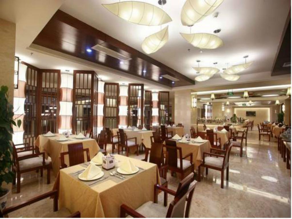 Kangte Wangfu Hotel Of Resort And Conference Санья Екстер'єр фото